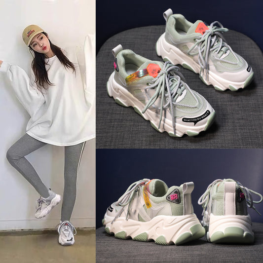 Chasing elements, old shoes, women's shoes