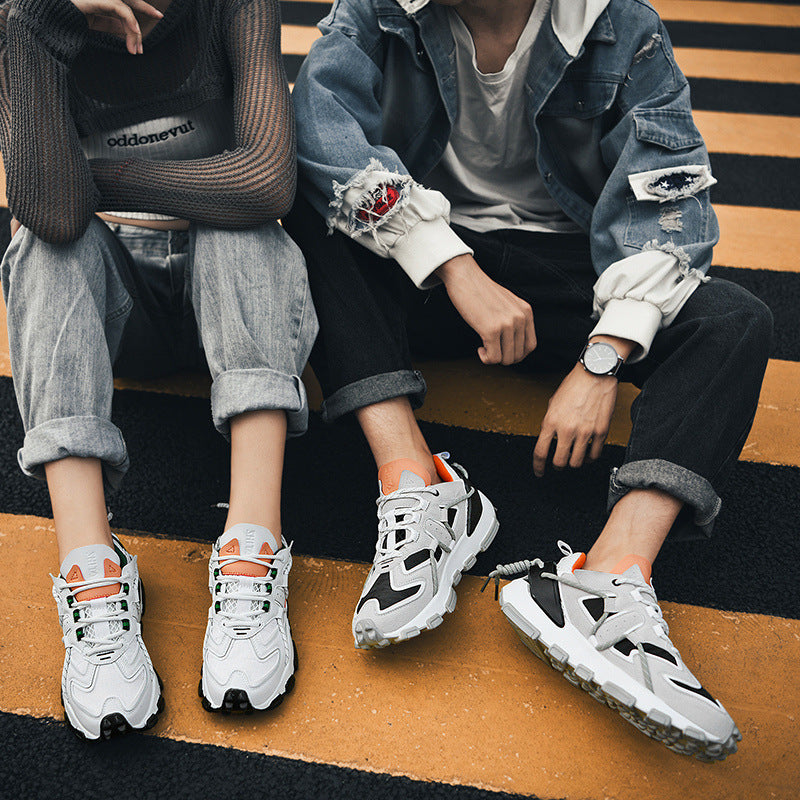 Platform sports youth running shoes