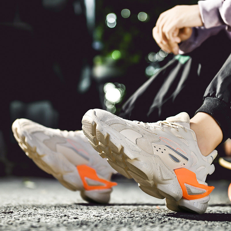 Casual men's sports shoes