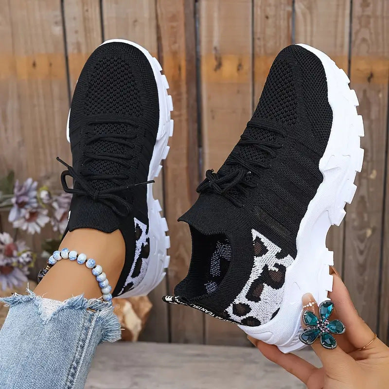 Women's Fashionable Mesh Breathable Shoes