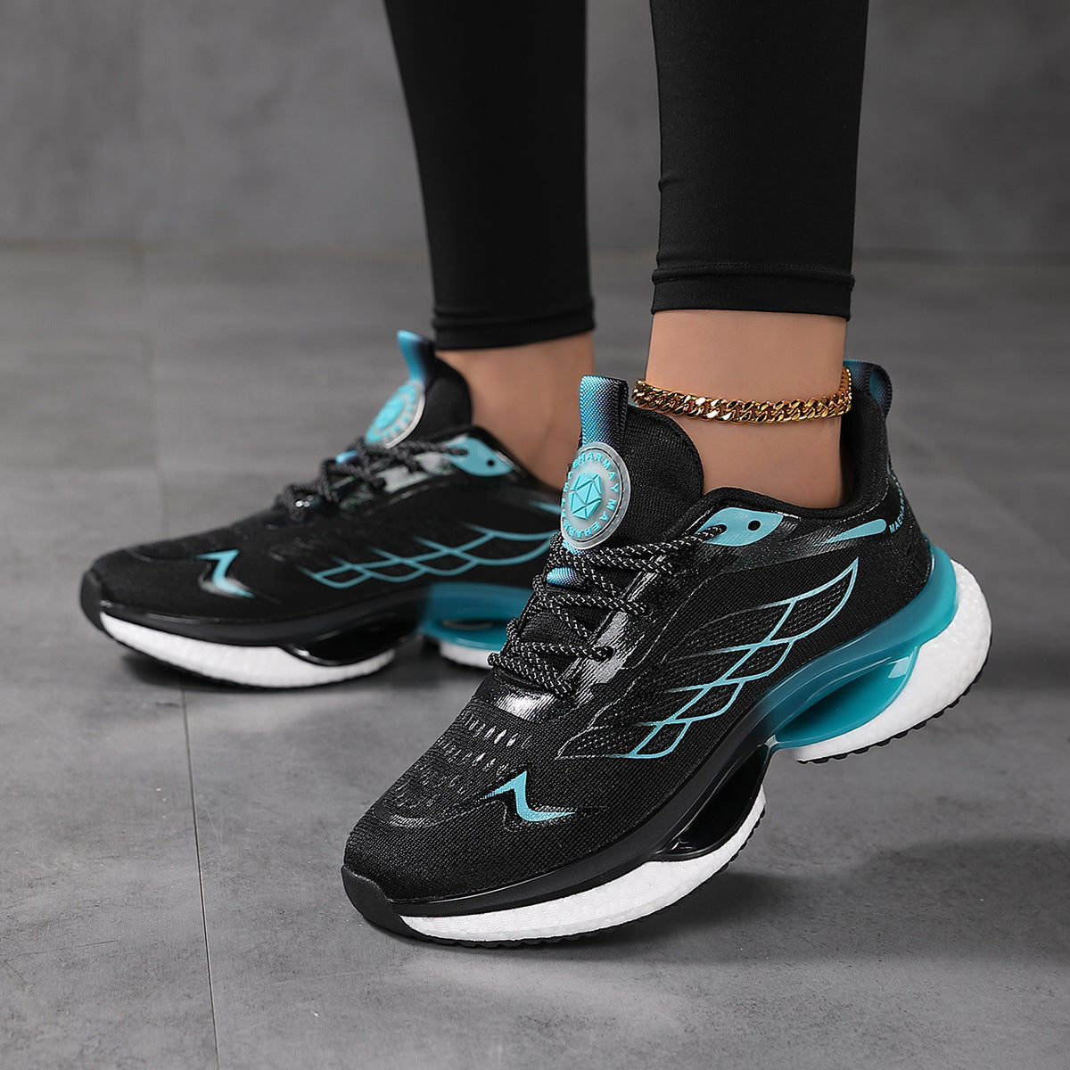 Womens Lightweight Shock-Absorbing Mesh Running Shoes For Sports